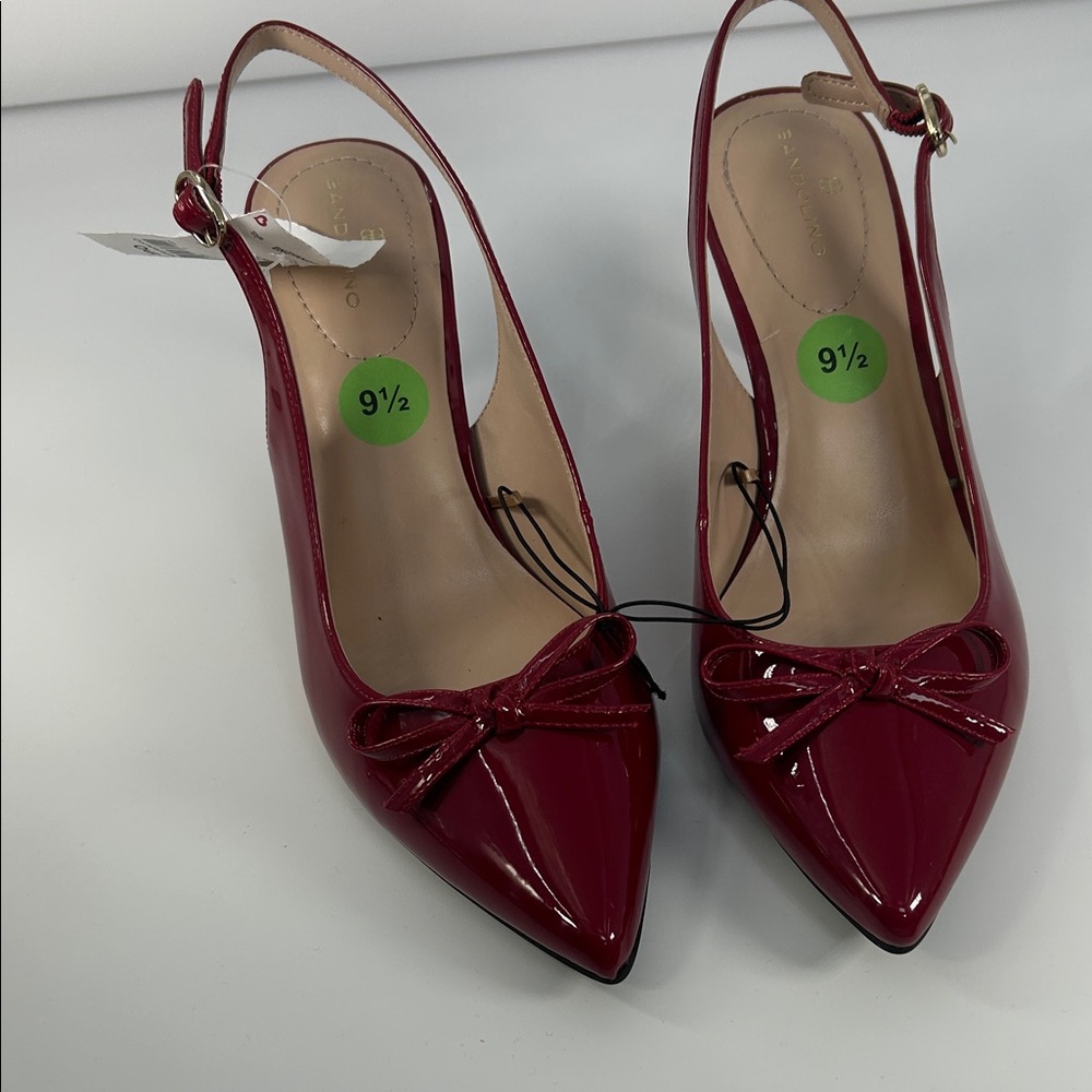 Bandolino Red Patent Slingback Heels - Picture 16 of 16